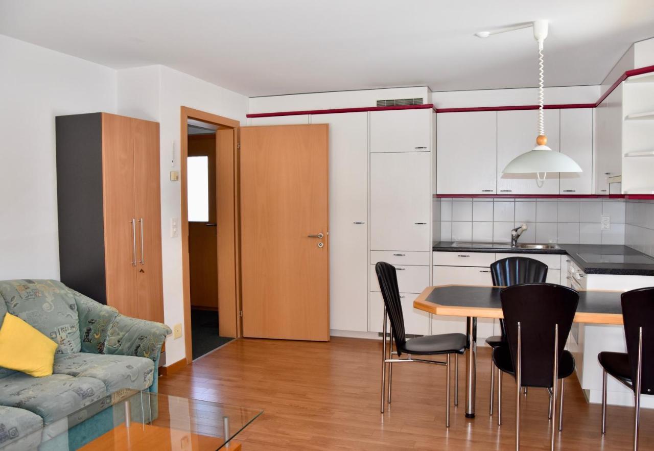 Schnider Bed&Breakfast und Café Vals Extérieur photo