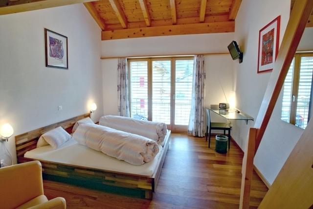 Schnider Bed&Breakfast und Café Vals Extérieur photo